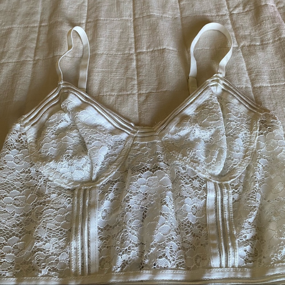Two bodysuits - Picture 6 of 8